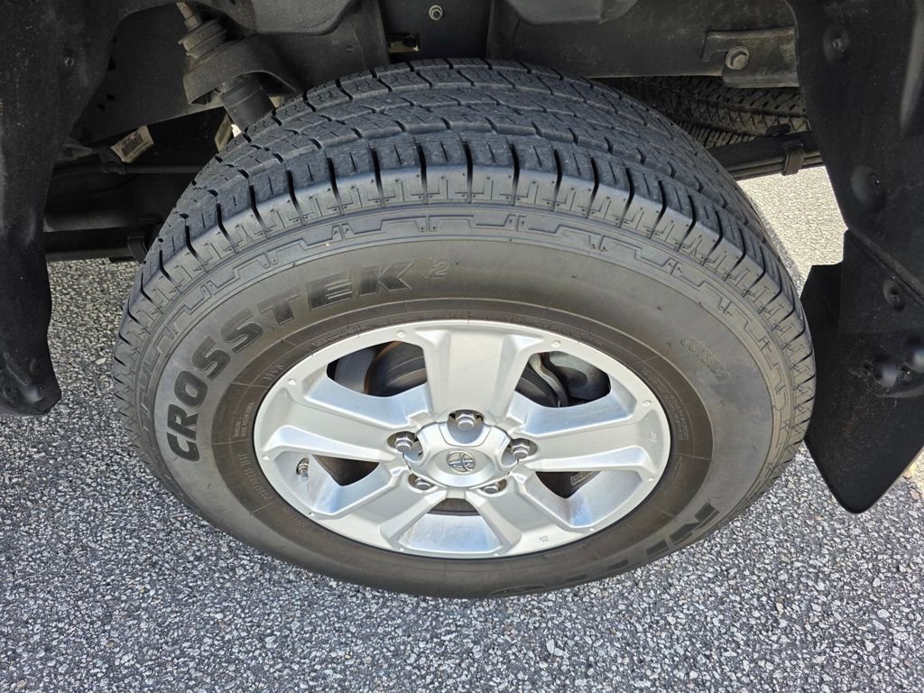 Used 2017 Toyota Tundra SR5 w/ SR5 Upgrade Package image 16