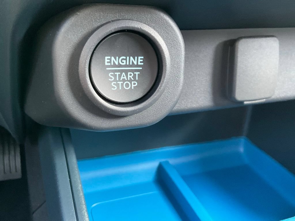New 2026 Ford Maverick XLT w/ Equipment Group 301A AWD/4WD image 4