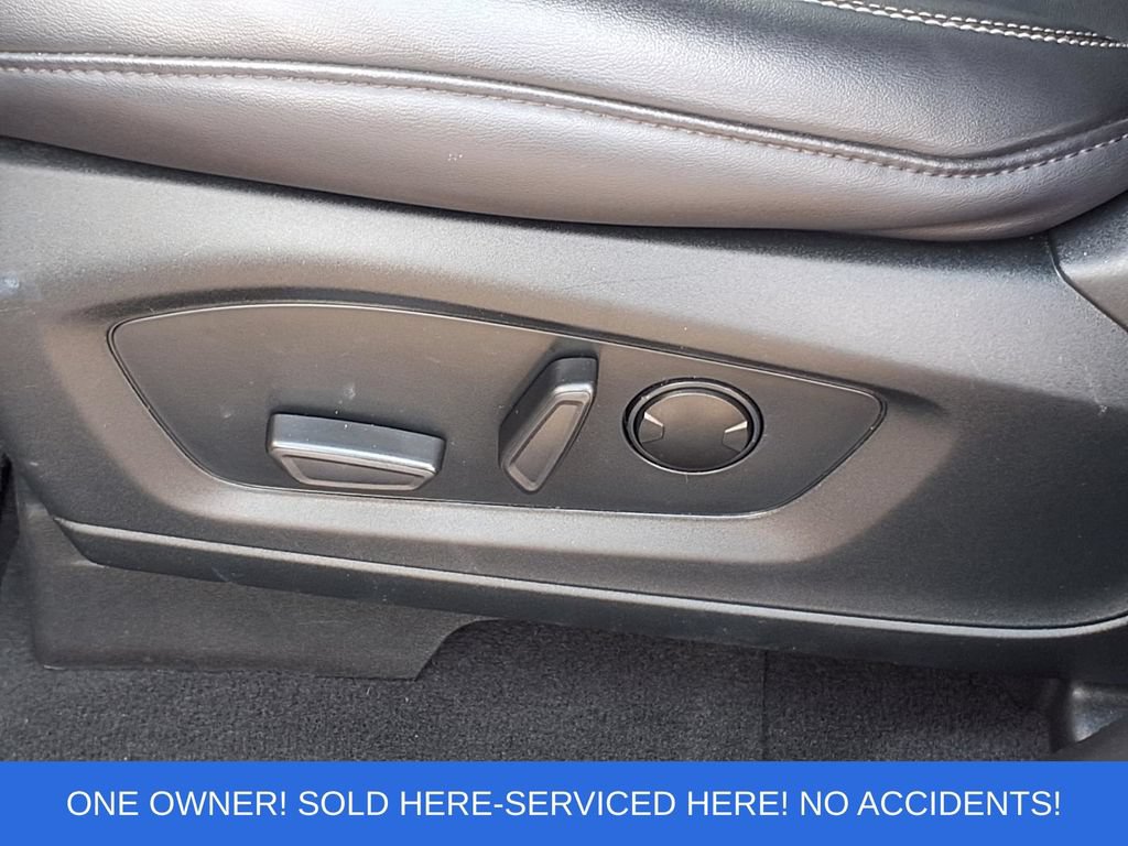 Certified 2023 Ford Explorer XLT w/ Equipment Group 202A AWD/4WD image 4