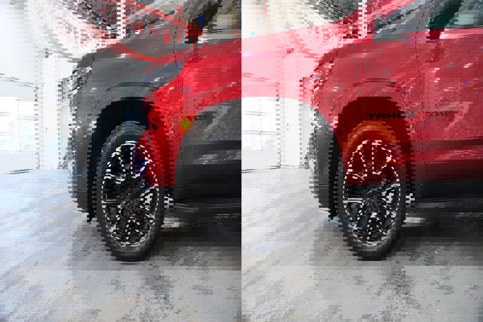 Used 2022 Chevrolet Tahoe RST w/ Luxury Package image 5