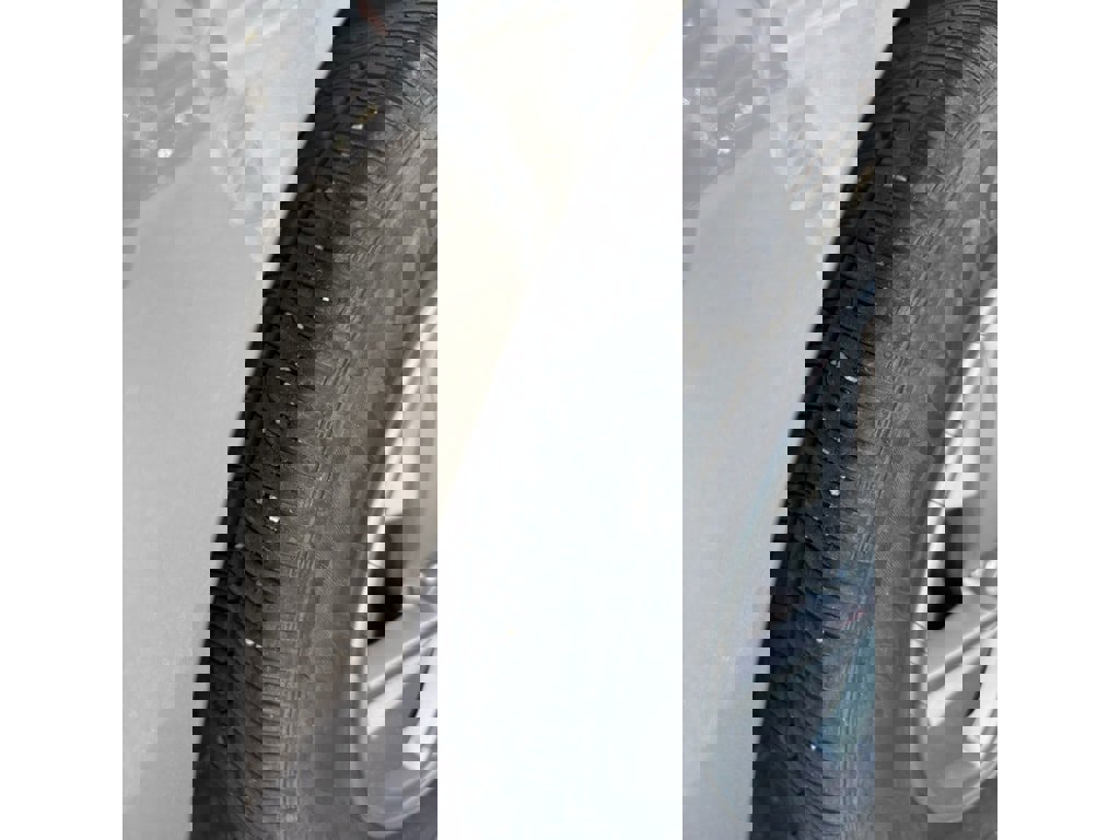 Used 2024 Hyundai Elantra SE image 25