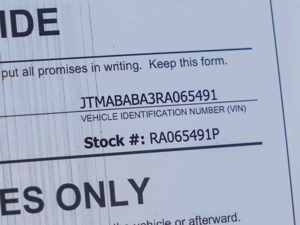 Used 2024 Subaru Solterra AWD/4WD image 25
