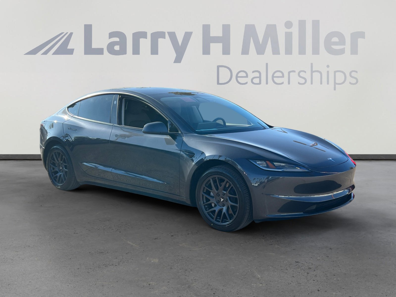 Used 2025 Tesla Model 3 Long Range image 7