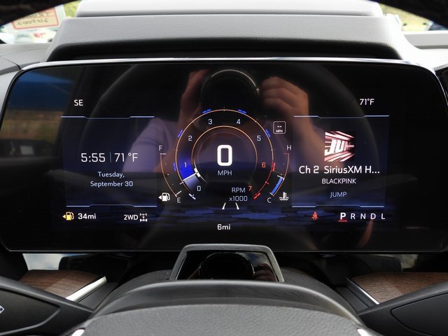 New 2026 Chevrolet Suburban High Country image 48