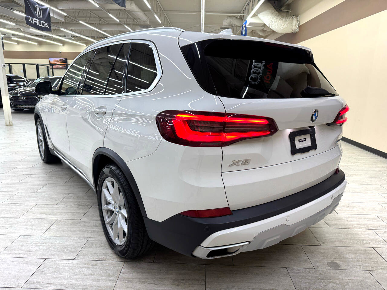 Used 2022 BMW X5 xDrive40i image 9