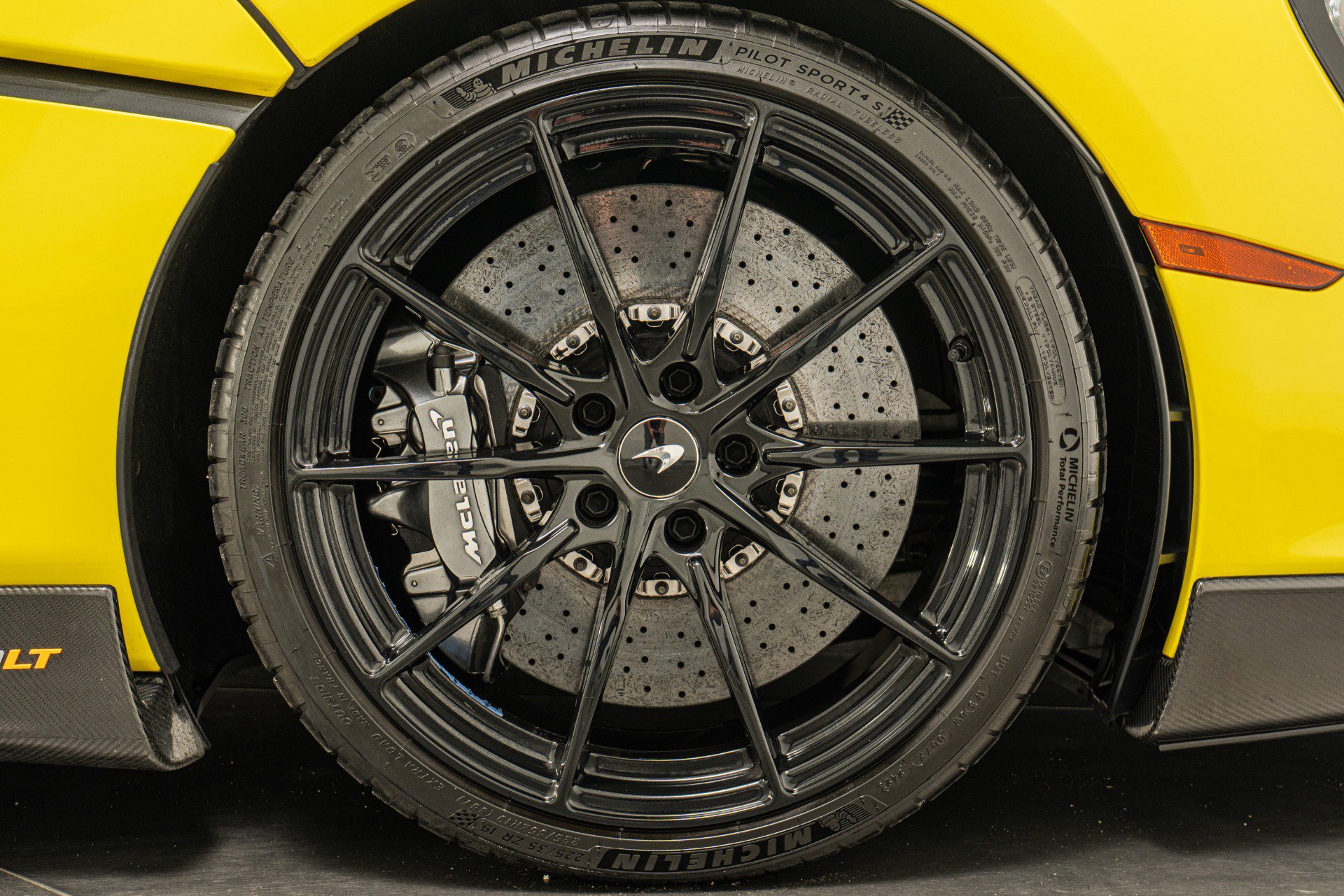 Used 2019 McLaren 600LT RWD image 32