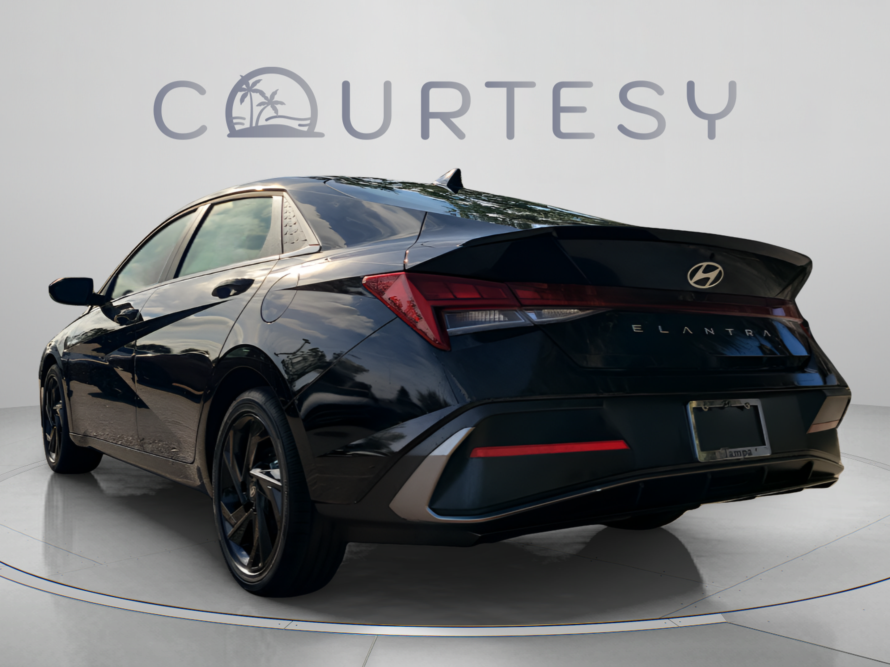 New 2026 Hyundai Elantra SEL Sport Premium FWD image 3