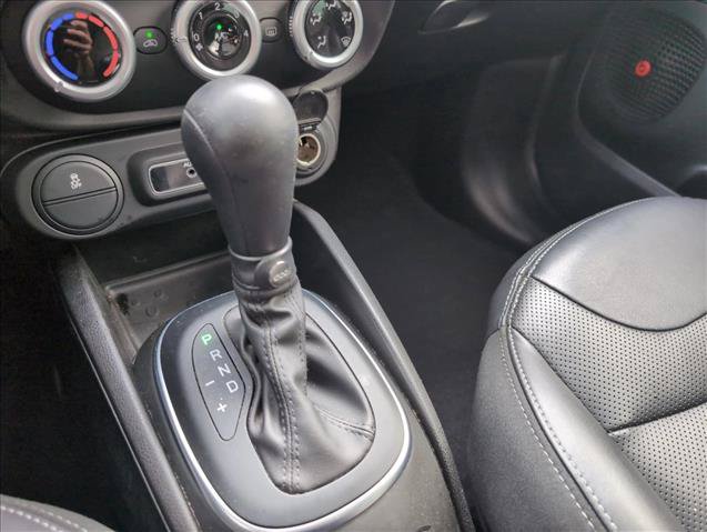 Used 2019 FIAT 500L Trekking FWD image 13