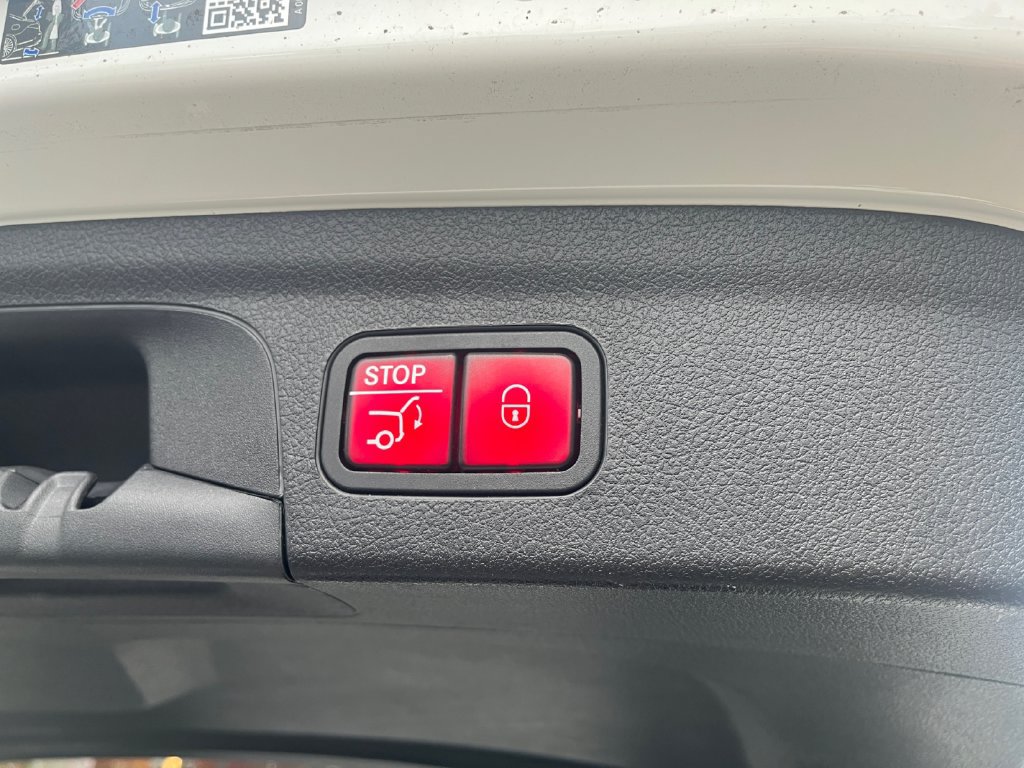 Certified 2023 Mercedes-Benz GLE 450 4MATIC image 18