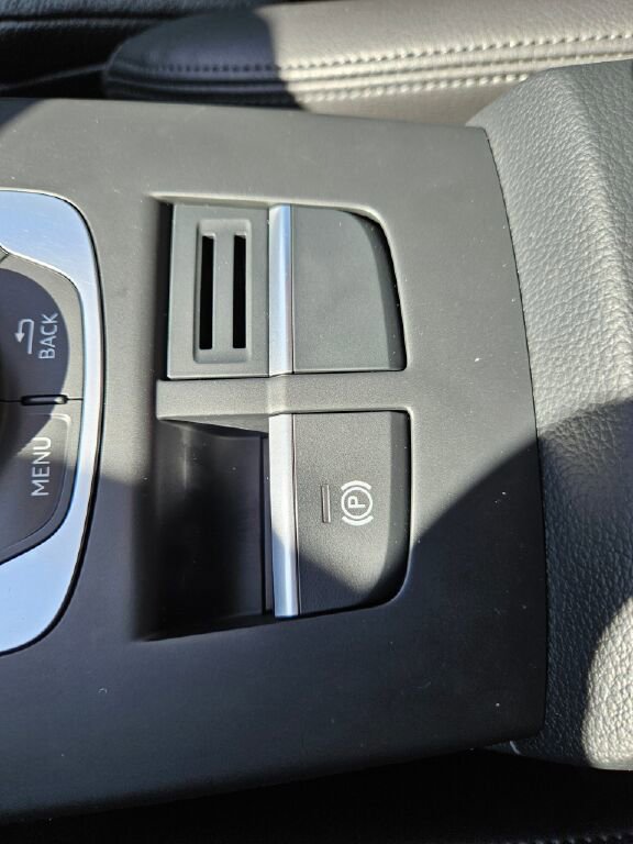 Used 2018 Audi A3 2.0T Premium image 33