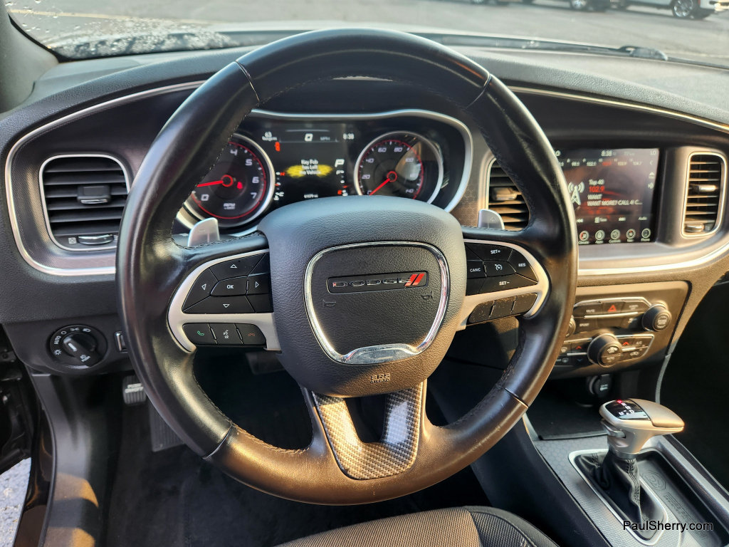 Used 2017 Dodge Charger SXT w/ Rallye Group AWD/4WD image 27