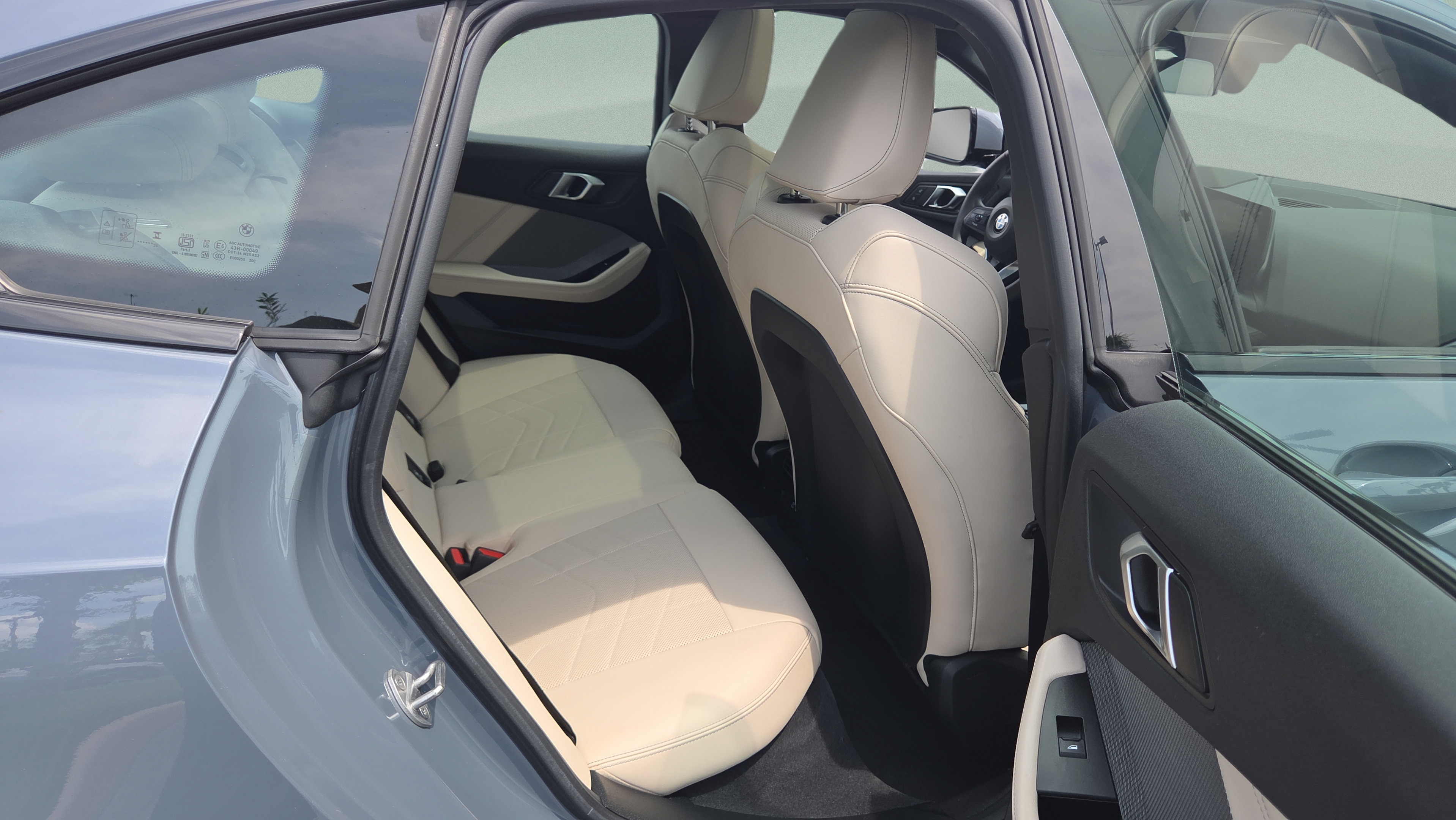 Certified 2025 BMW 228i xDrive w/ Premium Package AWD/4WD image 15