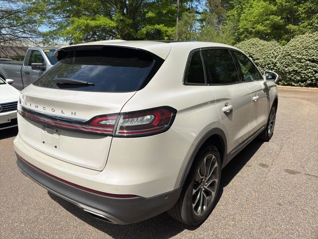 Used 2021 Lincoln Nautilus Reserve w/ Equipment Group 201A image 5