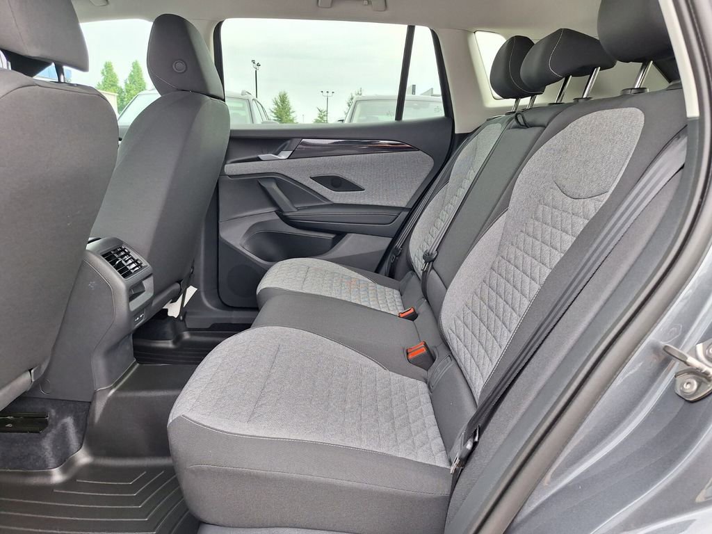 New 2025 Volkswagen Tiguan S image 10