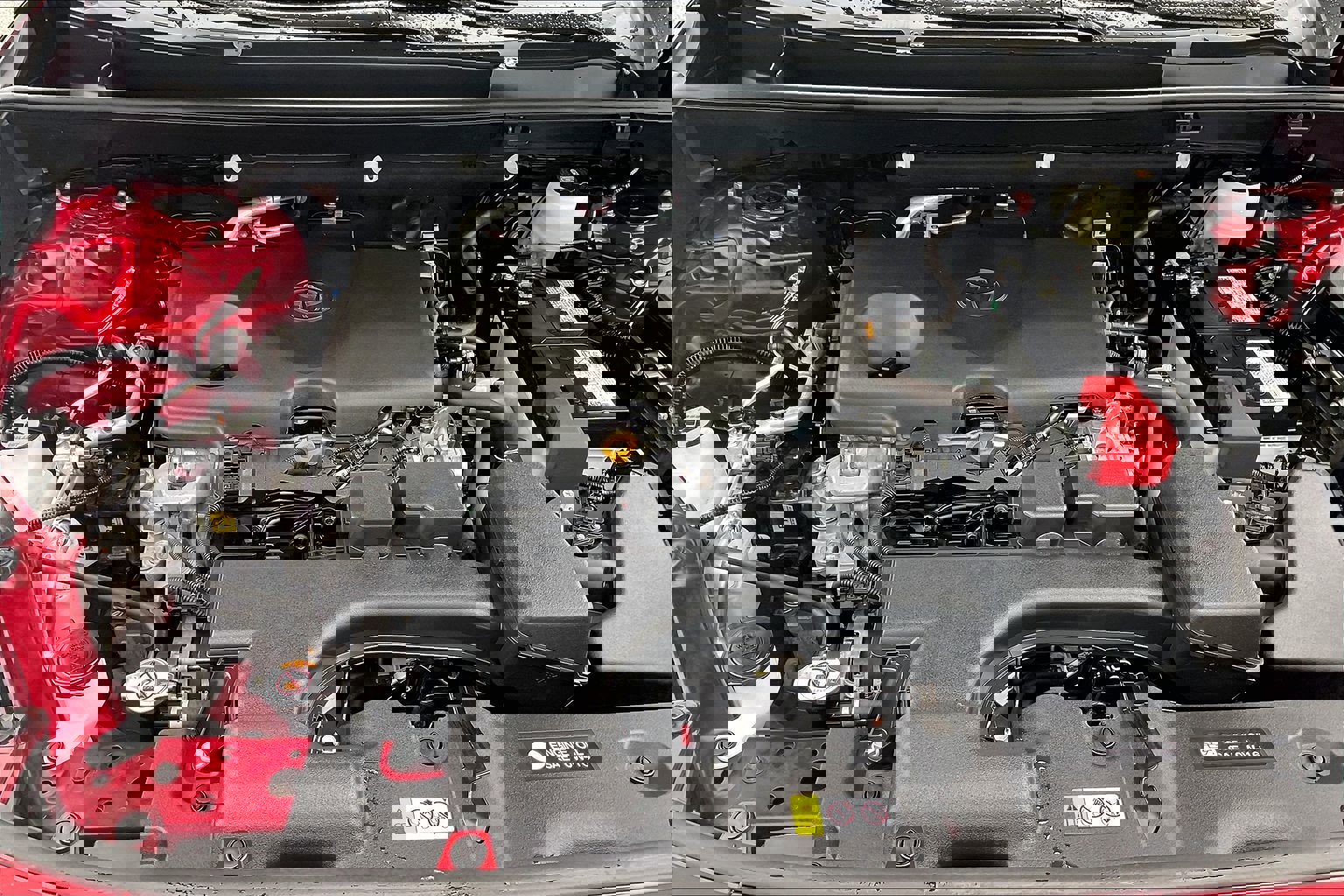 Used 2025 Toyota RAV4 LE image 13