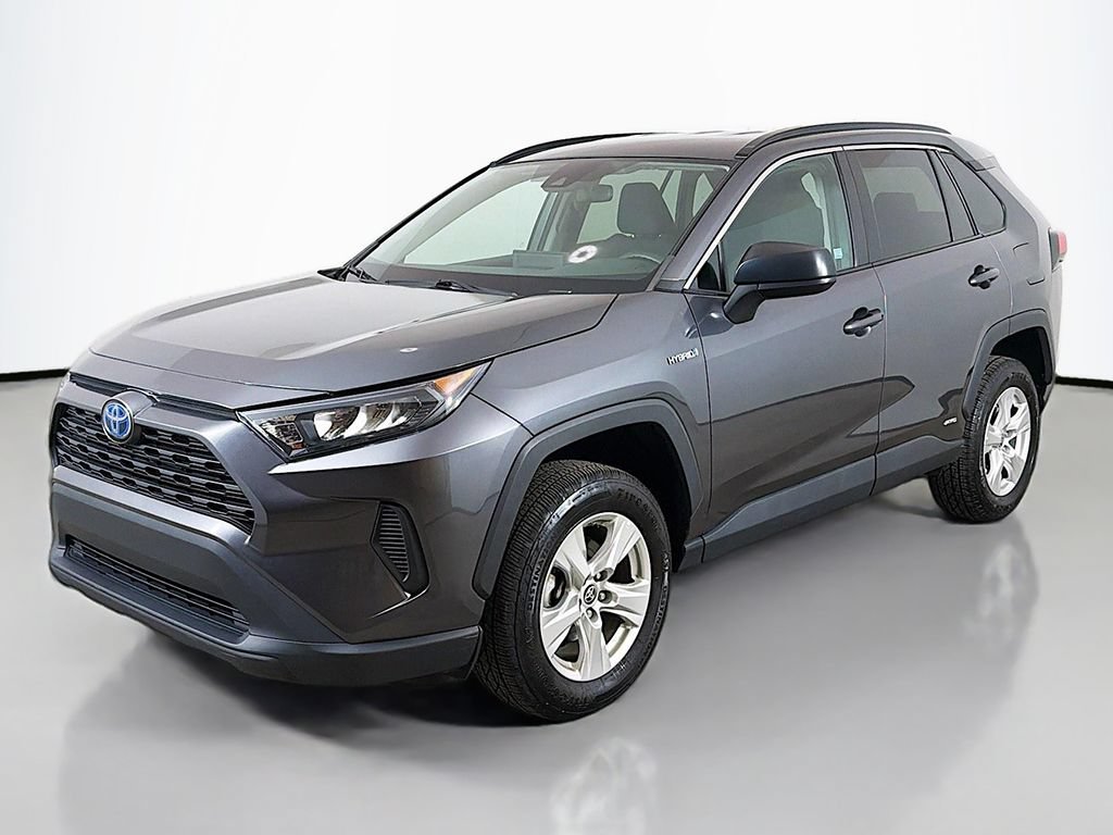 Used 2021 Toyota RAV4 LE AWD/4WD image 5