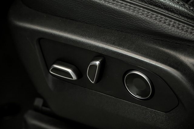 Used 2021 GMC Yukon Denali image 14