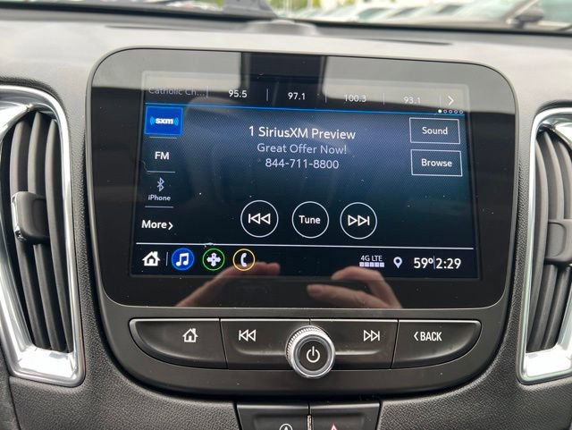 Used 2020 Chevrolet Malibu LT FWD image 18