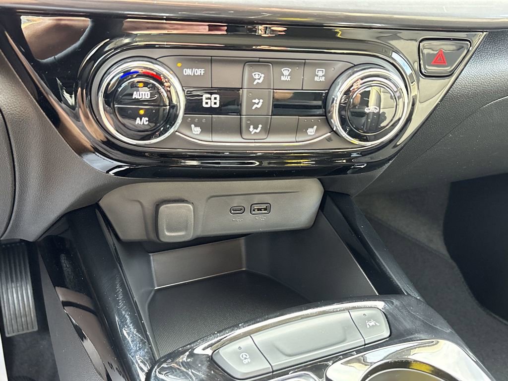 New 2026 Chevrolet Trax ACTIV w/ Driver Confidence Package image 18