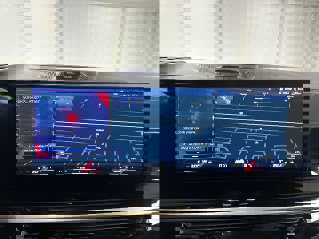 Used 2024 BMW X7 M60i image 14