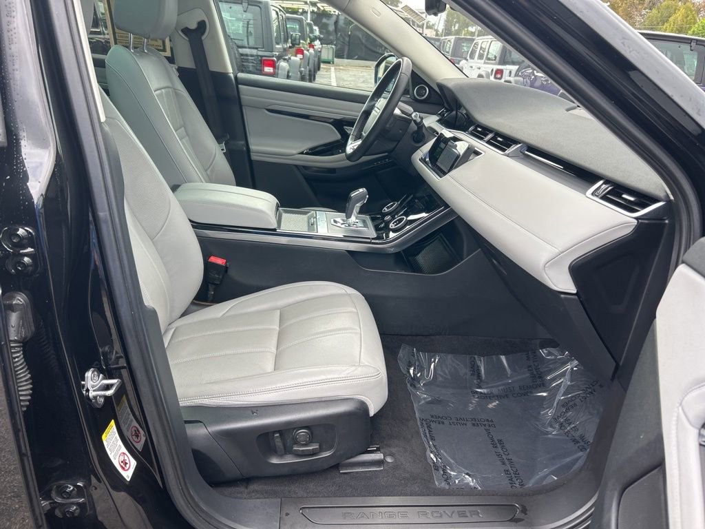 Used 2020 Land Rover Range Rover Evoque SE image 22