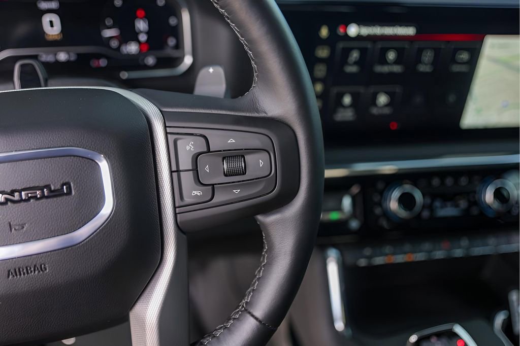 Used 2025 GMC Sierra 1500 Denali image 16