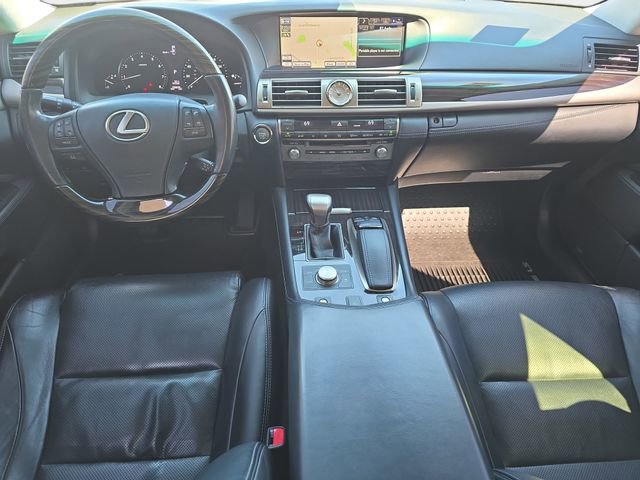 Used 2014 Lexus LS 460 AWD w/ Comfort Package image 10