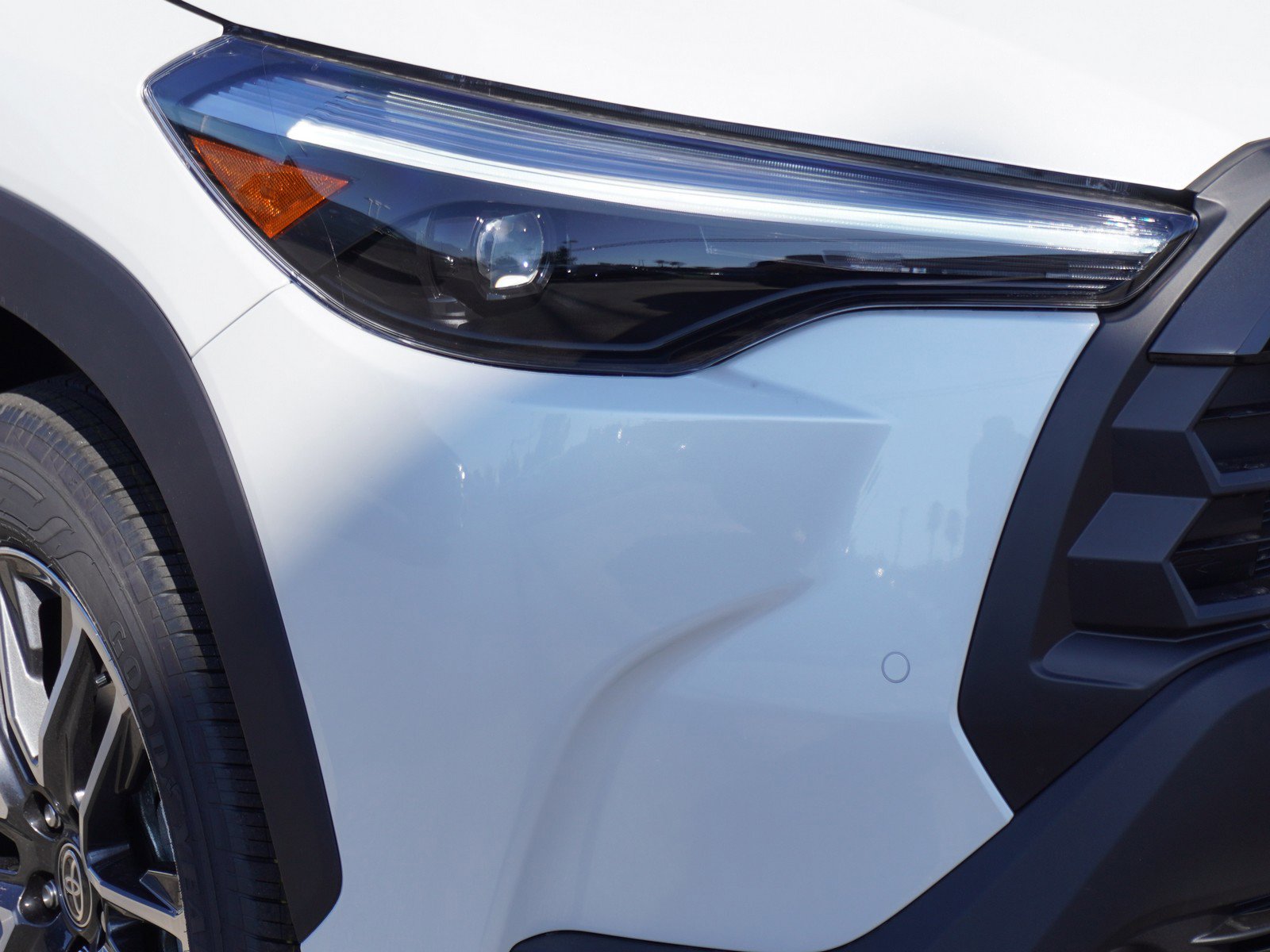 New 2026 Toyota Corolla Cross XLE image 3