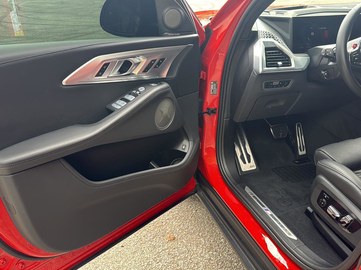 Used 2023 BMW XM image 10