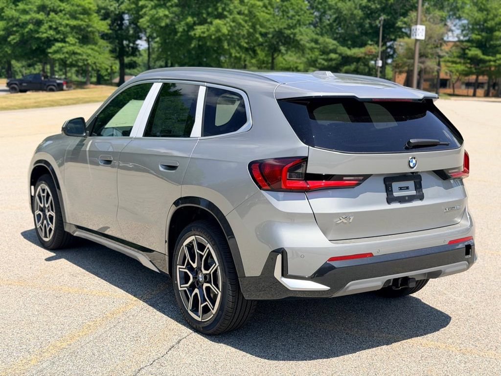New 2026 BMW X1 xDrive28i w/ Technology Package AWD/4WD image 4