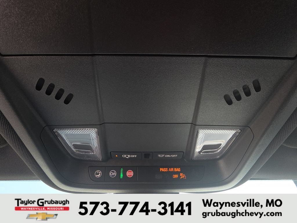 Certified 2023 Chevrolet Equinox RS w/ RS Leather Package AWD/4WD image 24