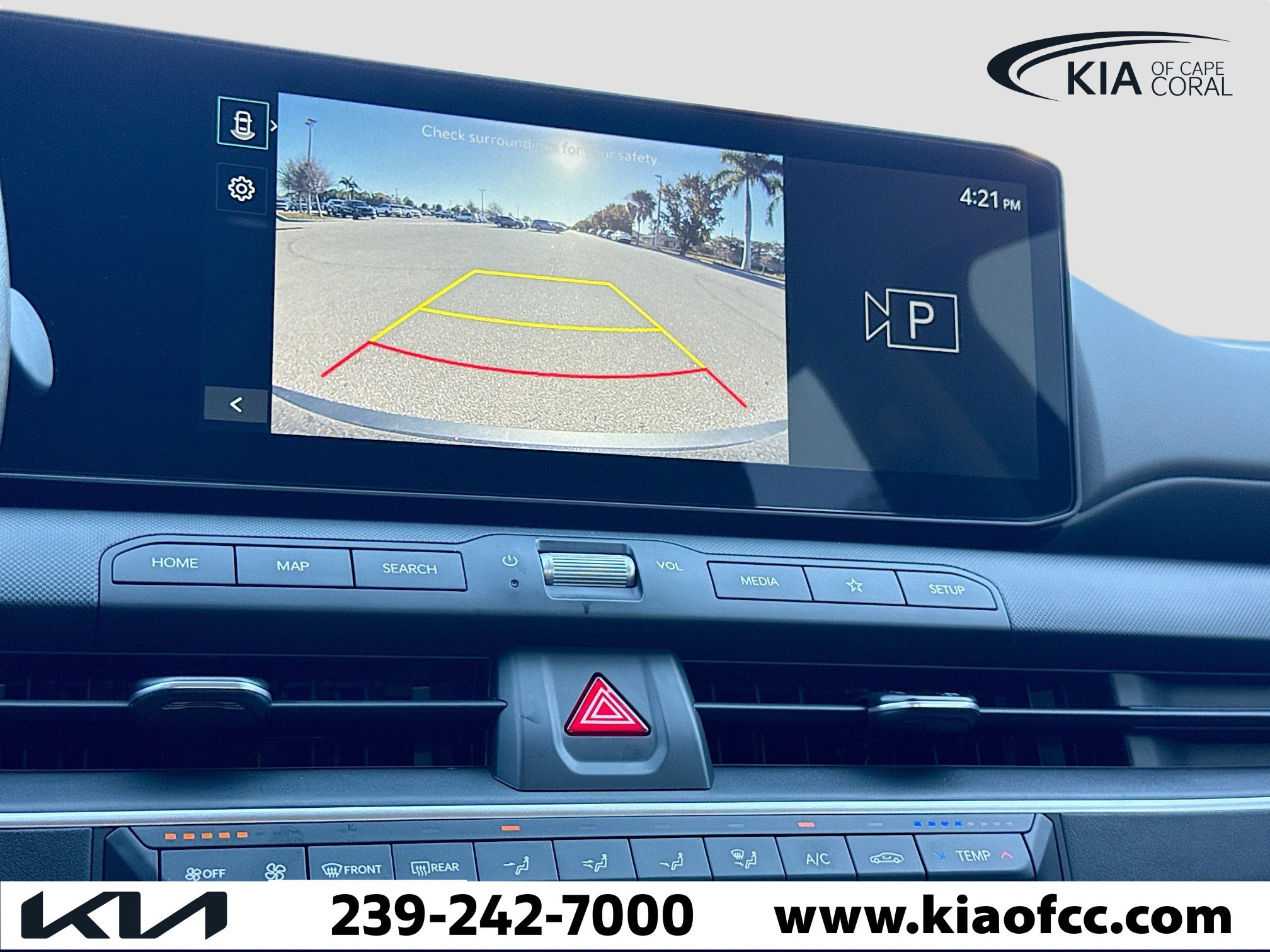 New 2025 Kia K4 LXS image 28