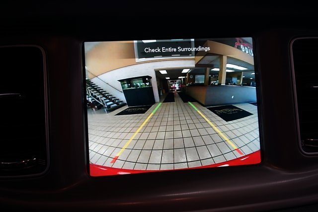 Used 2023 Dodge Charger SXT image 7