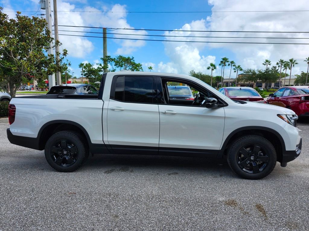 New 2026 Honda Ridgeline Black Edition image 13
