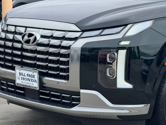 Used 2023 Hyundai Palisade Calligraphy w/ Cargo Package AWD/4WD image 3