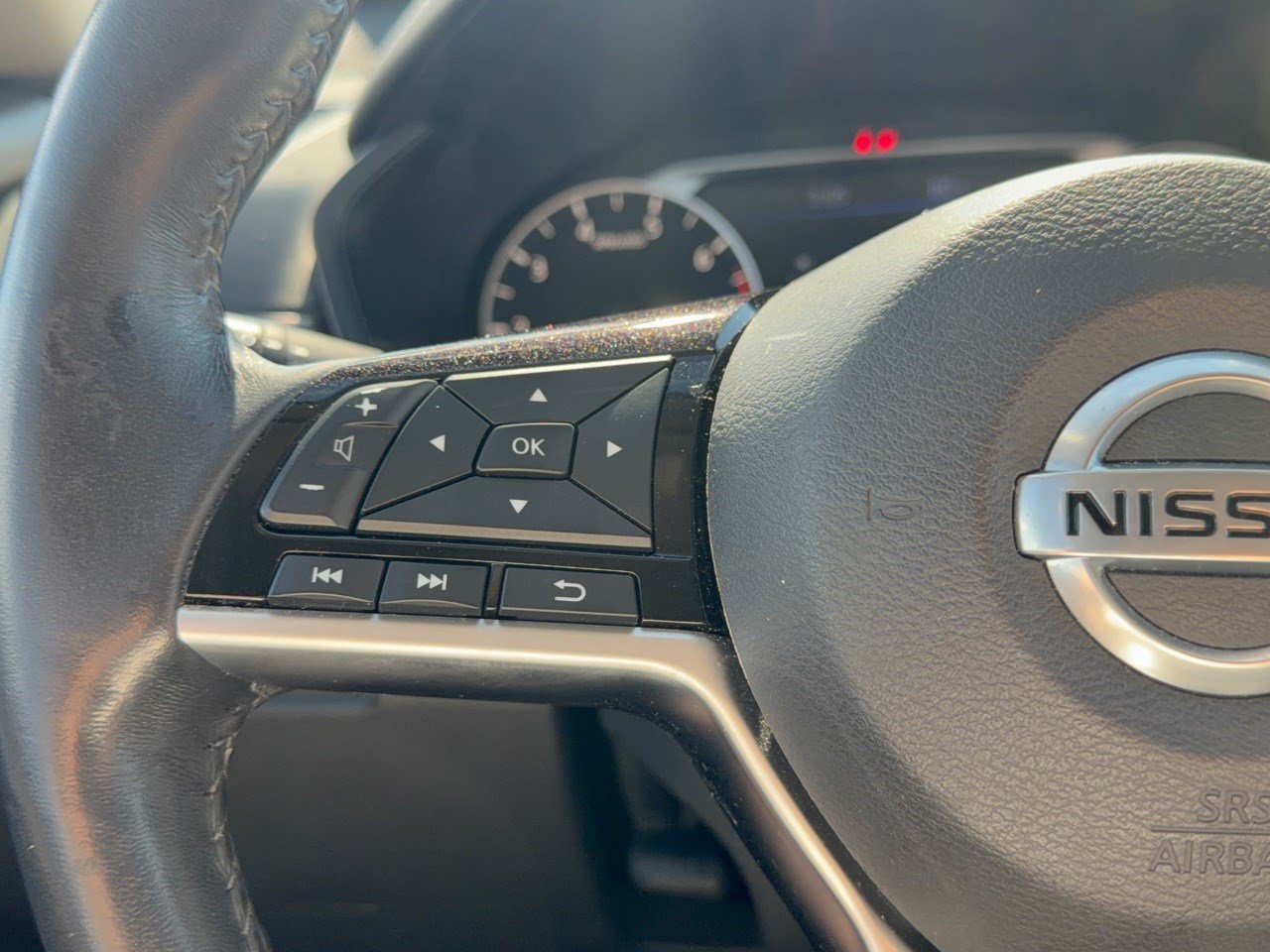 Used 2020 Nissan Altima 2.5 SL FWD image 22