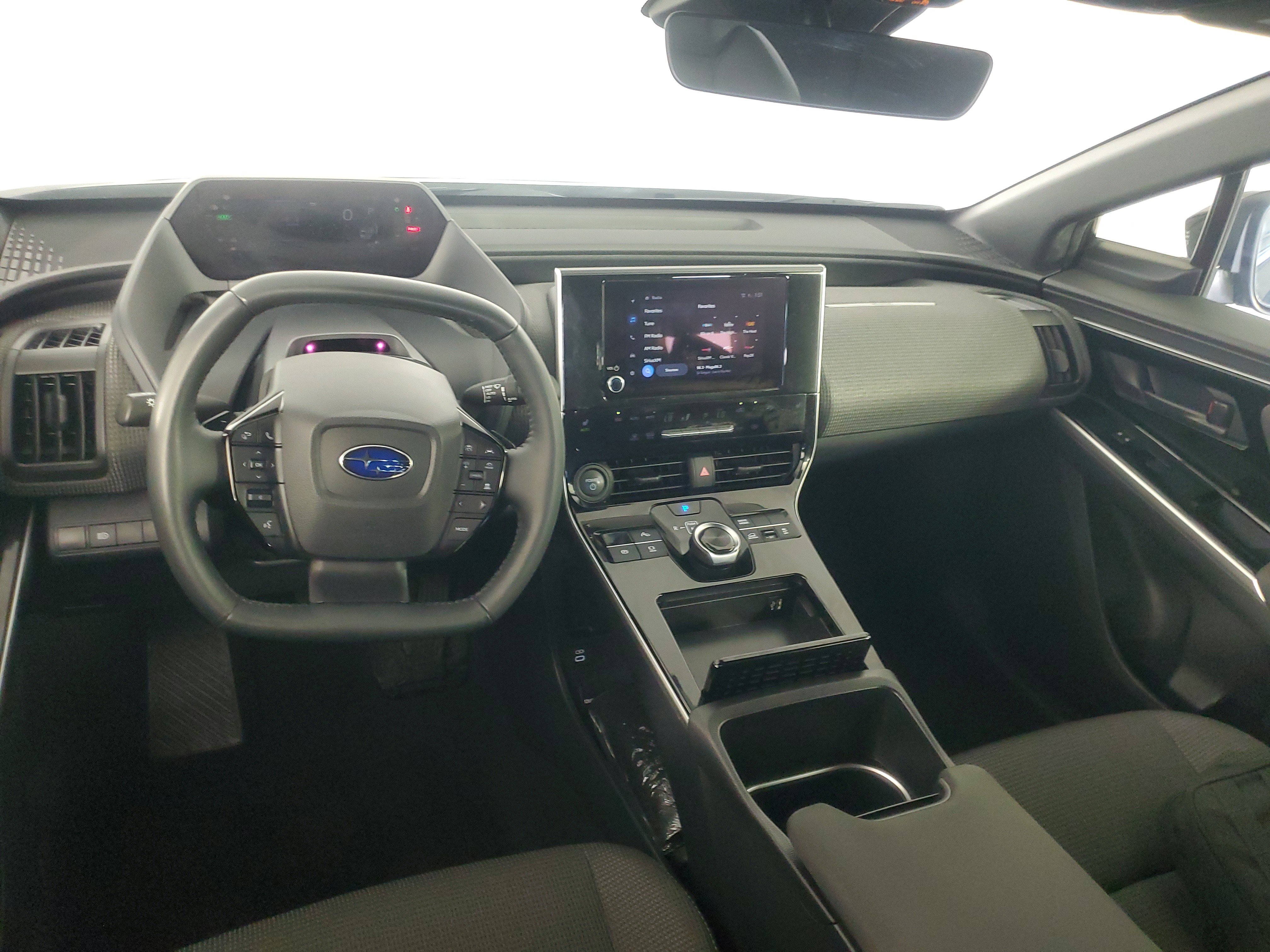 Used 2024 Subaru Solterra AWD/4WD image 15