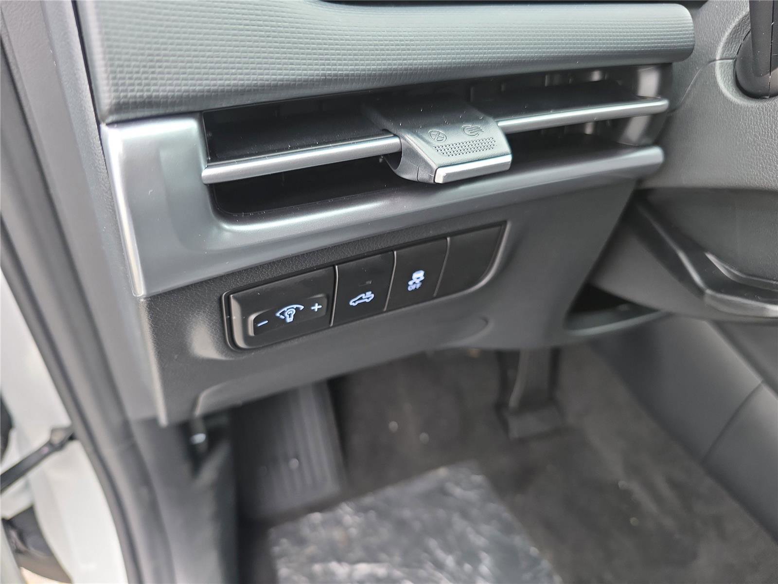 New 2026 Hyundai Santa Cruz SEL image 11