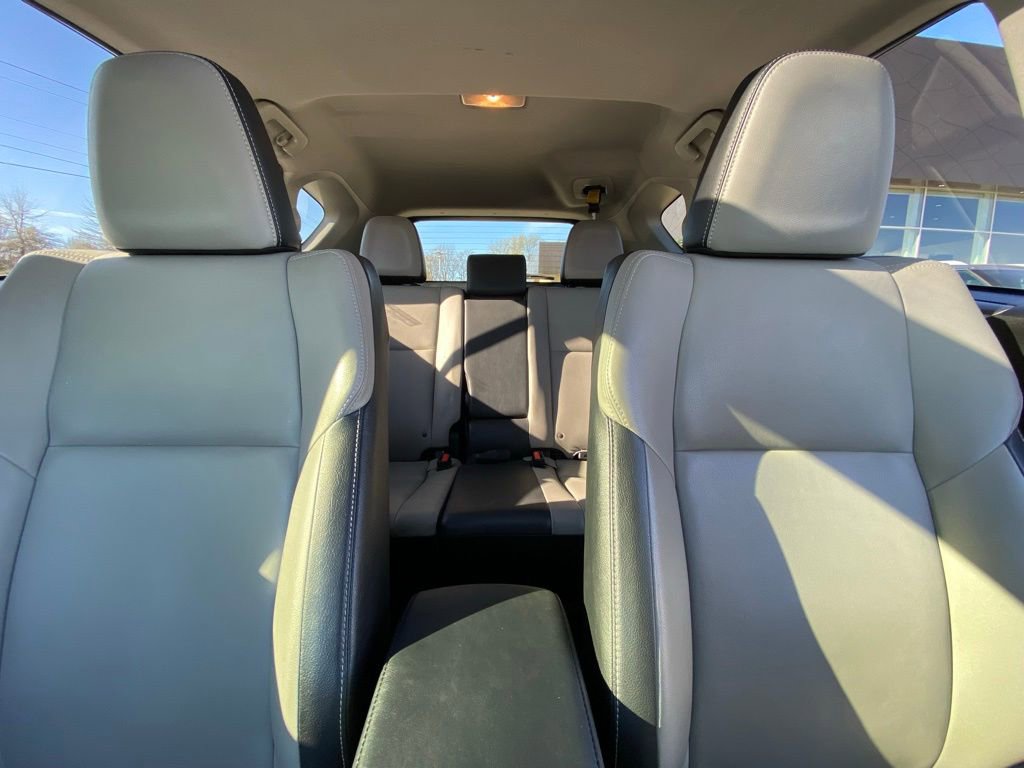 Used 2017 Toyota RAV4 Limited w/ All Weather Liner Package image 28