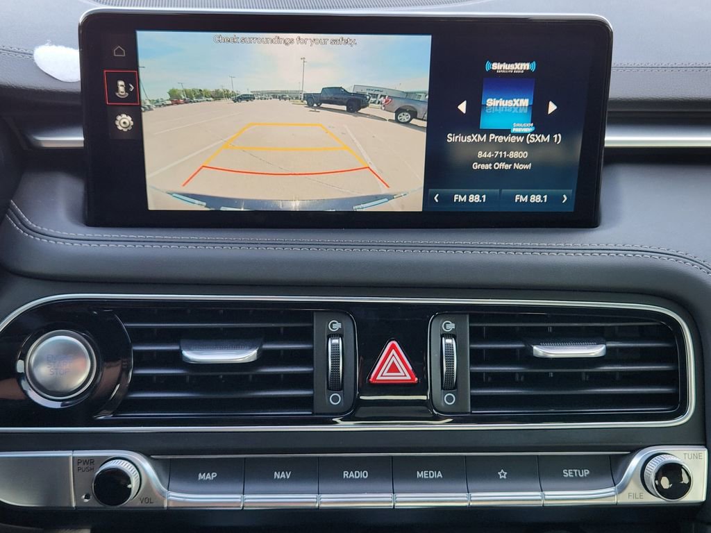 Used 2023 Genesis G70 2.0T AWD/4WD image 23