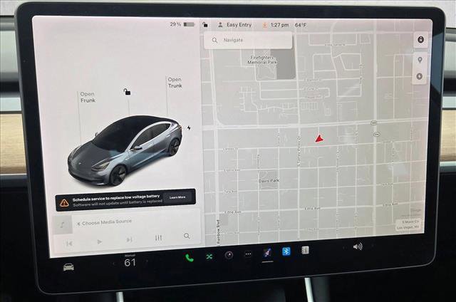 Used 2019 Tesla Model 3 Standard Range Plus image 11