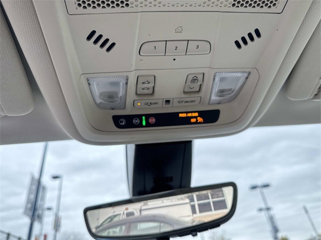 Used 2021 Cadillac XT6 Premium Luxury image 18