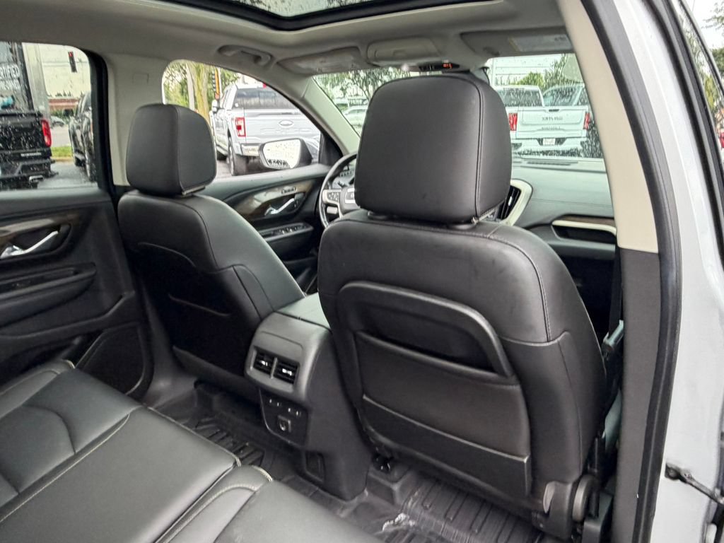 Certified 2019 GMC Terrain Denali w/ Advanced Safety Package AWD/4WD image 17