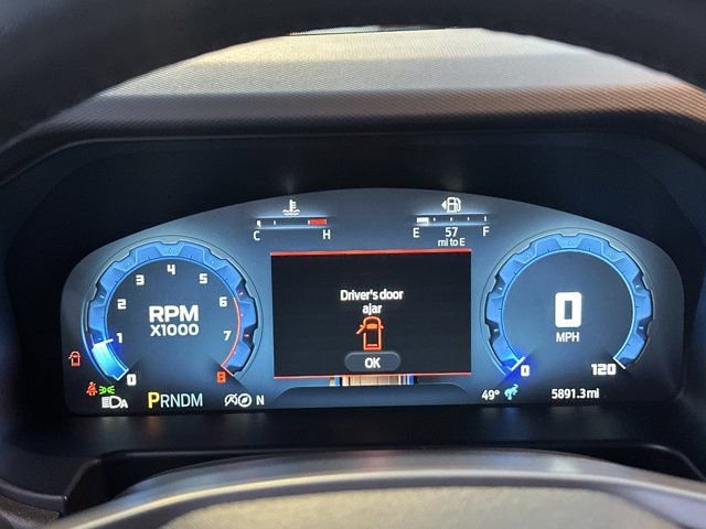 Used 2025 Ford Bronco Badlands image 32