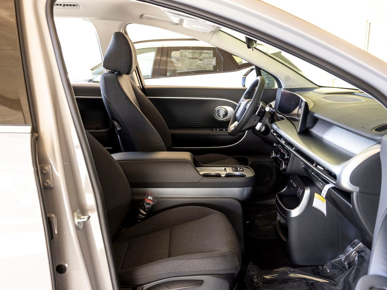 New 2026 Hyundai Ioniq 9 S RWD image 26