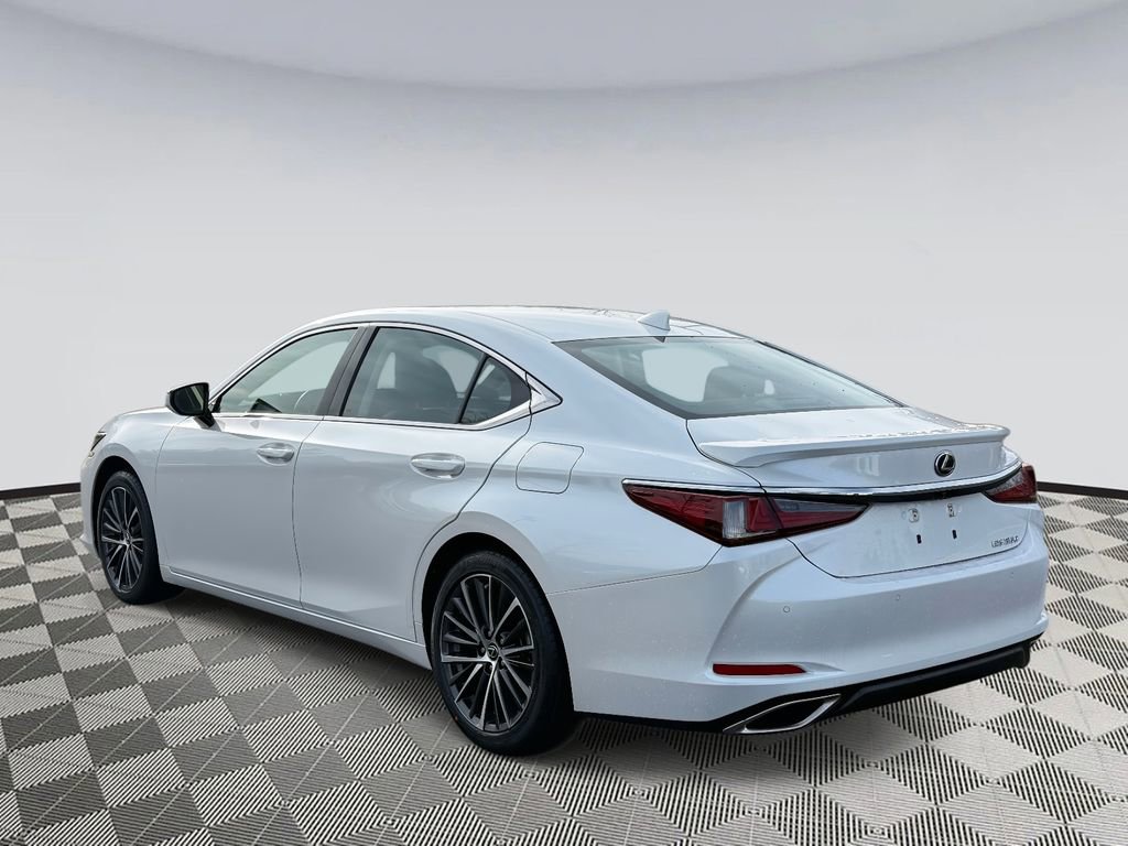 Used 2023 Lexus ES 350 Premium w/ Premium Package image 4