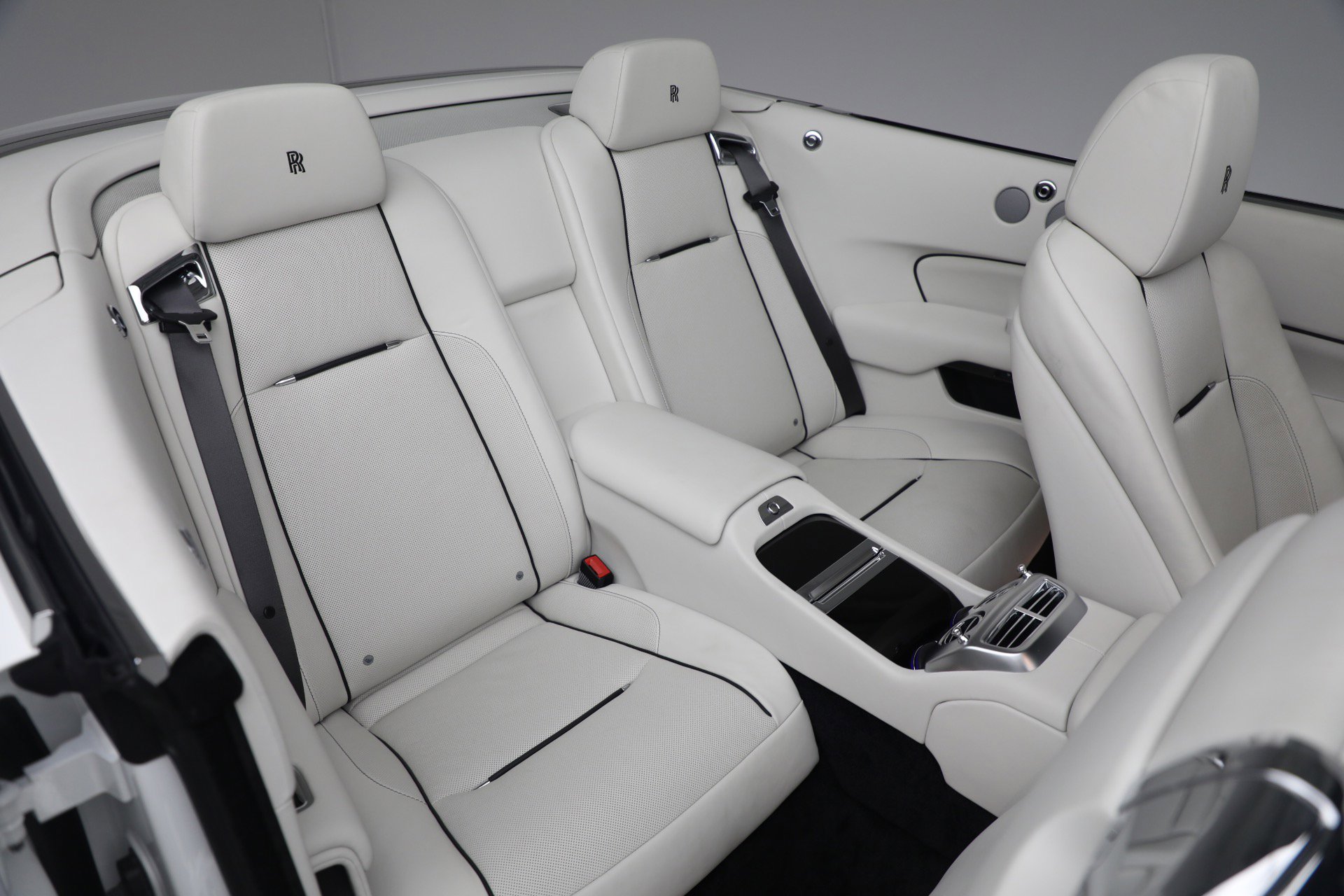 Certified 2018 Rolls-Royce Dawn image 41