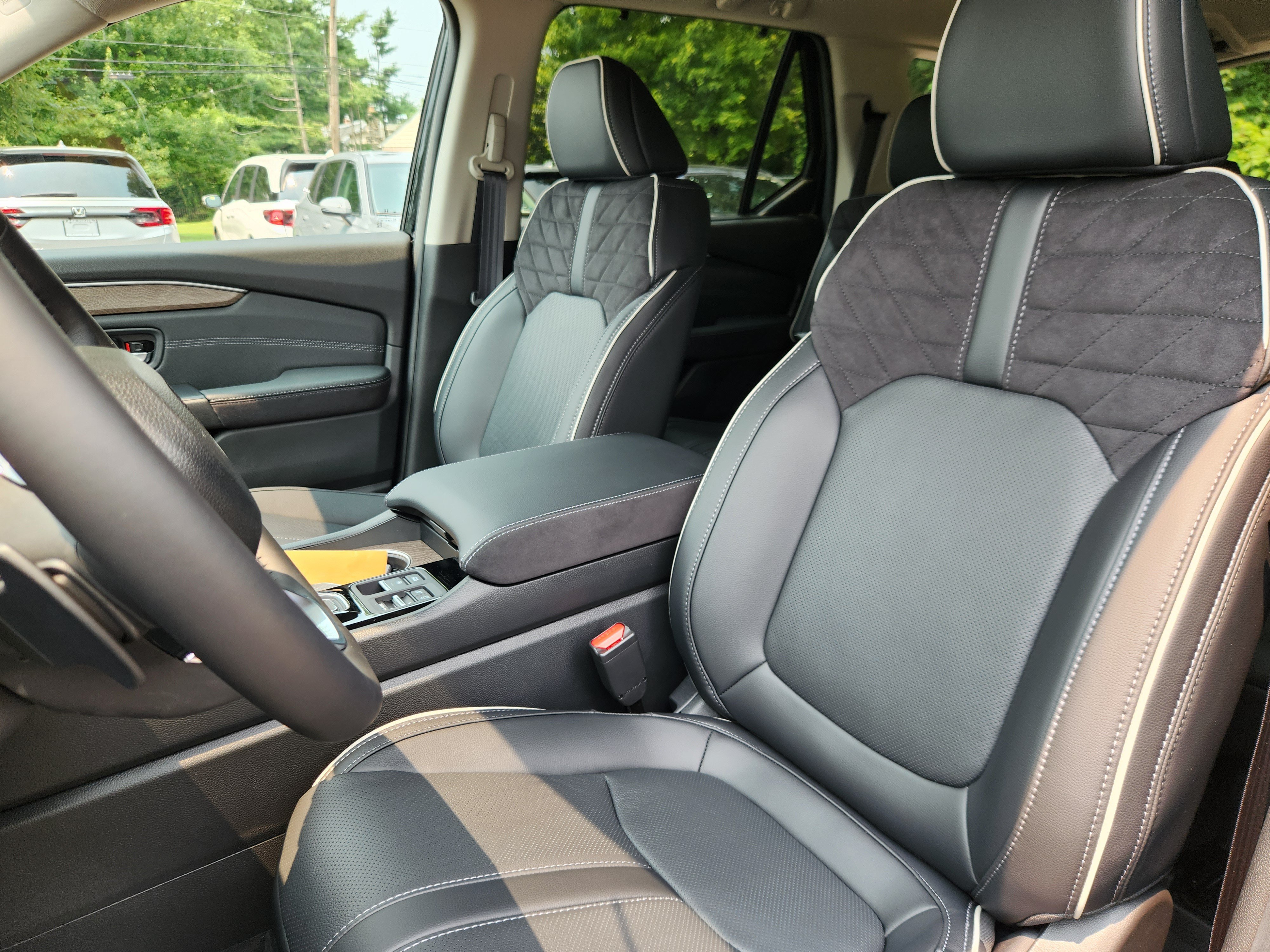 New 2026 Honda Pilot Elite image 8