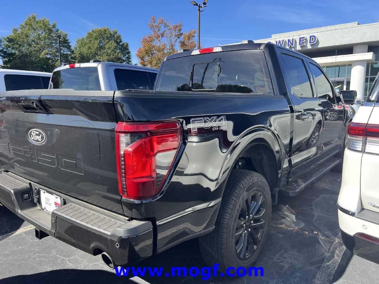 Used 2026 Ford F150 XLT w/ Equipment Group 302A MID AWD/4WD image 3