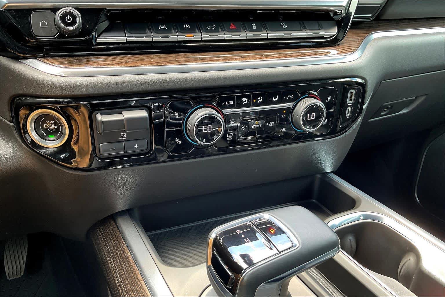Used 2023 Chevrolet Silverado 1500 RST AWD/4WD image 33